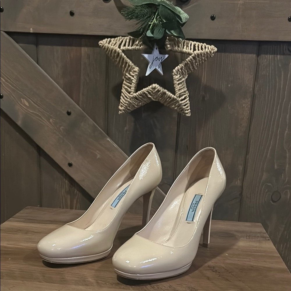 Prada Women's Beige Patent Leather Pumps